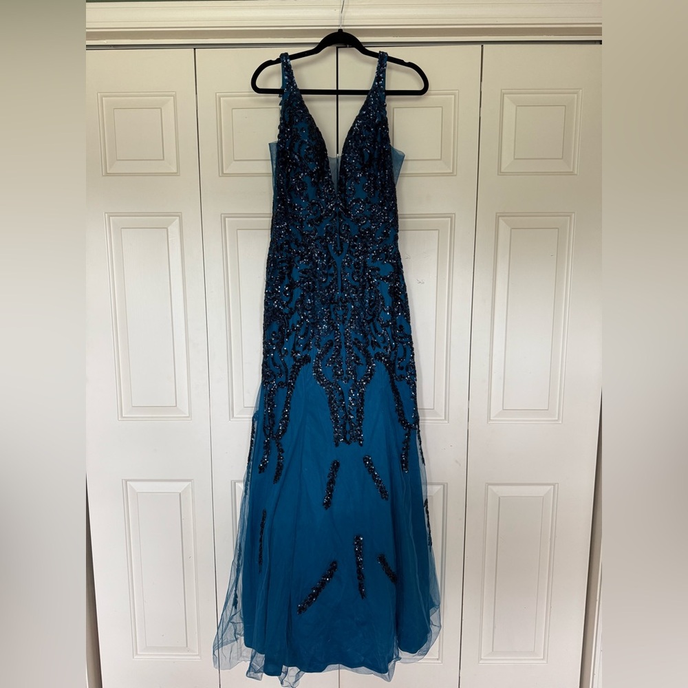 Blue Plunge Neck Embellished Prom Dress